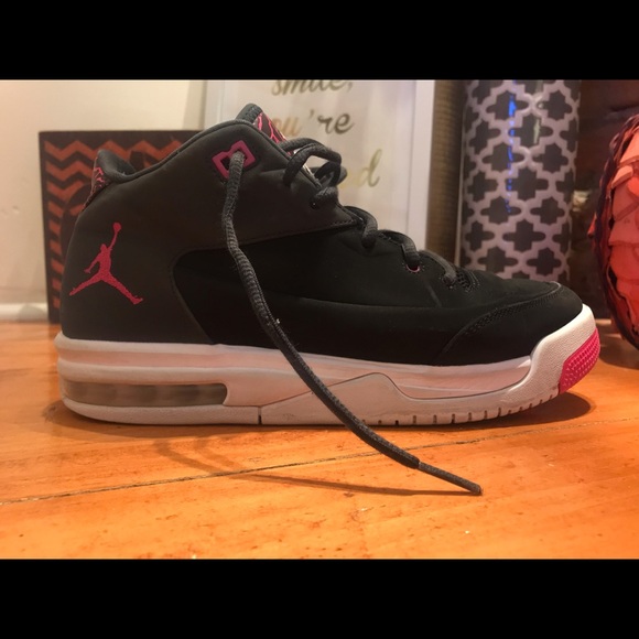 Jordan Other - Nike Jordan Flights